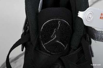 Hyperoad “Gunsmoke” Air 8 Winterized Jordan 1009